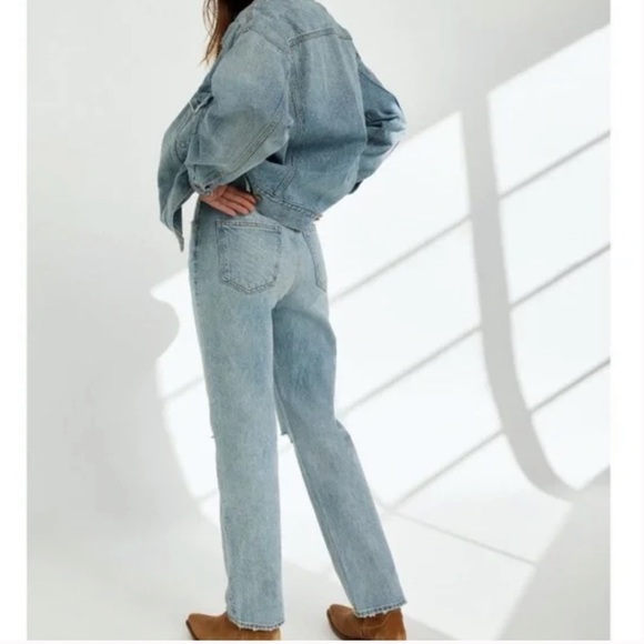 Aritzia Denim Forum The Joni High Rise Loose 32l - Picture 3 of 15